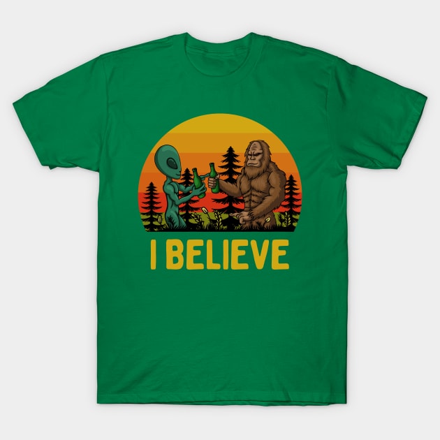 I Believe: Funny Conspiracy Theory Lovers - Bigfoot and Green Alien Sharing a Beer T-Shirt by TwistedCharm